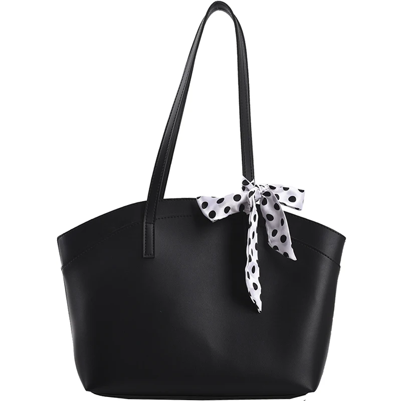 Net celebrity large-capacity bag 2021 new trendy fashion portable female bag shoulder wild high-end simple tote bag
Net celebrity large-capacity bag 2021 new trendy fashion portable female bag shoulder wild high-end simple tote bag