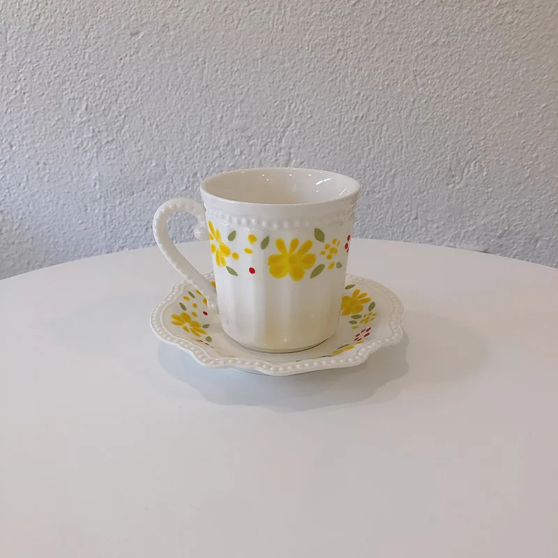 French Style Coffee Cup And Saucer Set Small Flower Coffee Cup And Saucer Set Cute Ceramic Retro Tazas De Cafe Drinkware EB5BD
French Style Coffee Cup And Saucer Set Small Flower Coffee Cup And Saucer Set Cute Ceramic Retro Tazas De Cafe Drinkware EB5BD