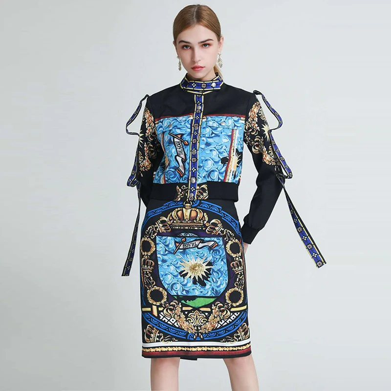 VERDEJULIAY Vintage Retro Women 2 Pieces Set Royal Outwear Lacing Up Short Jacket+ Mini Skirt Letter Flower Print Party Sets
VERDEJULIAY Vintage Retro Women 2 Pieces Set Royal Outwear Lacing Up Short Jacket+ Mini Skirt Letter Flower Print Party Sets