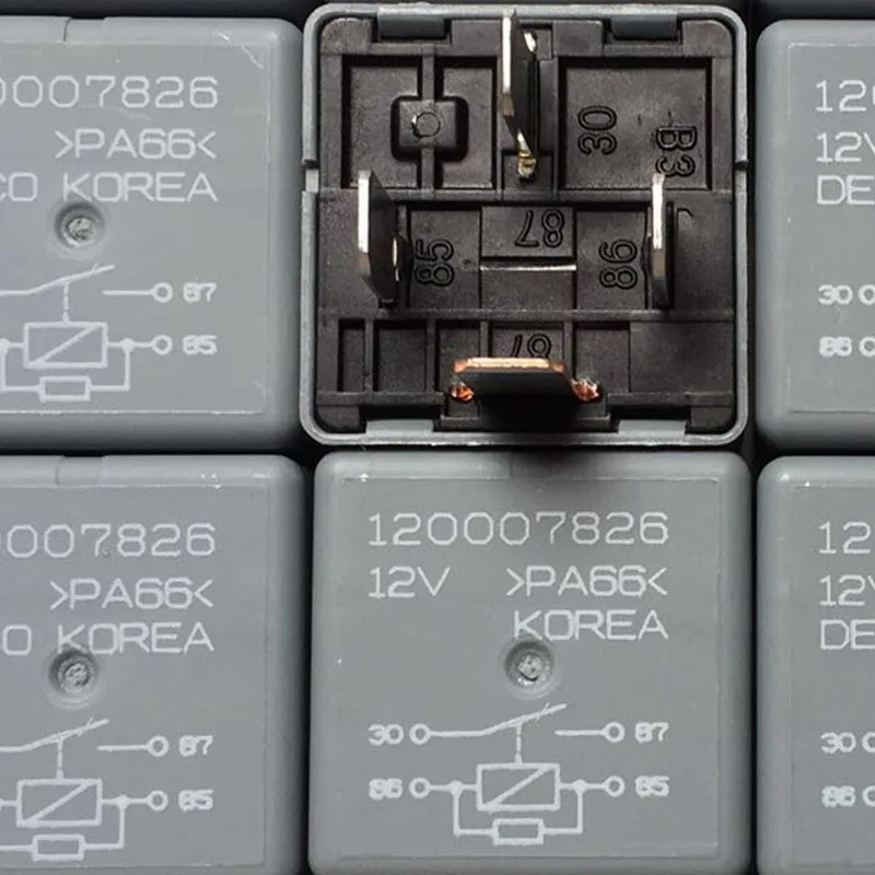 1 PCS 120007826 4Pins 12VDC Relay
1 PCS 120007826 4Pins 12VDC Relay