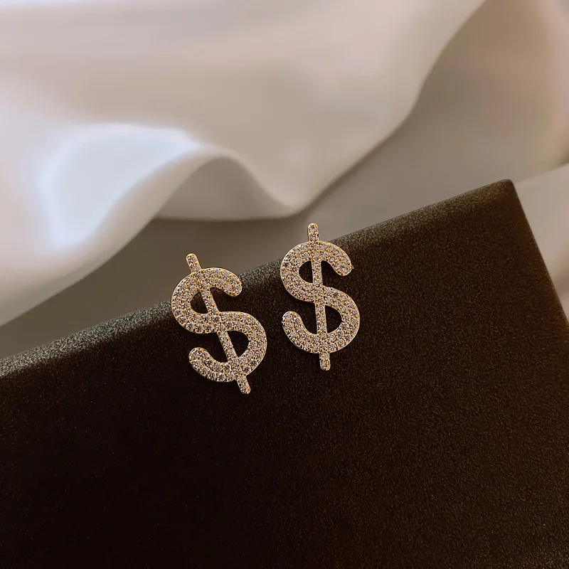 1 Pair Exaggerated Dollar-shaped Metal Alloy Earrings Fashion Crystal Stud Ear-ring For Women Elegant And Beautiful Ear Jewelry
1 Pair Exaggerated Dollar-shaped Metal Alloy Earrings Fashion Crystal Stud Ear-ring For Women Elegant And Beautiful Ear Jewelry