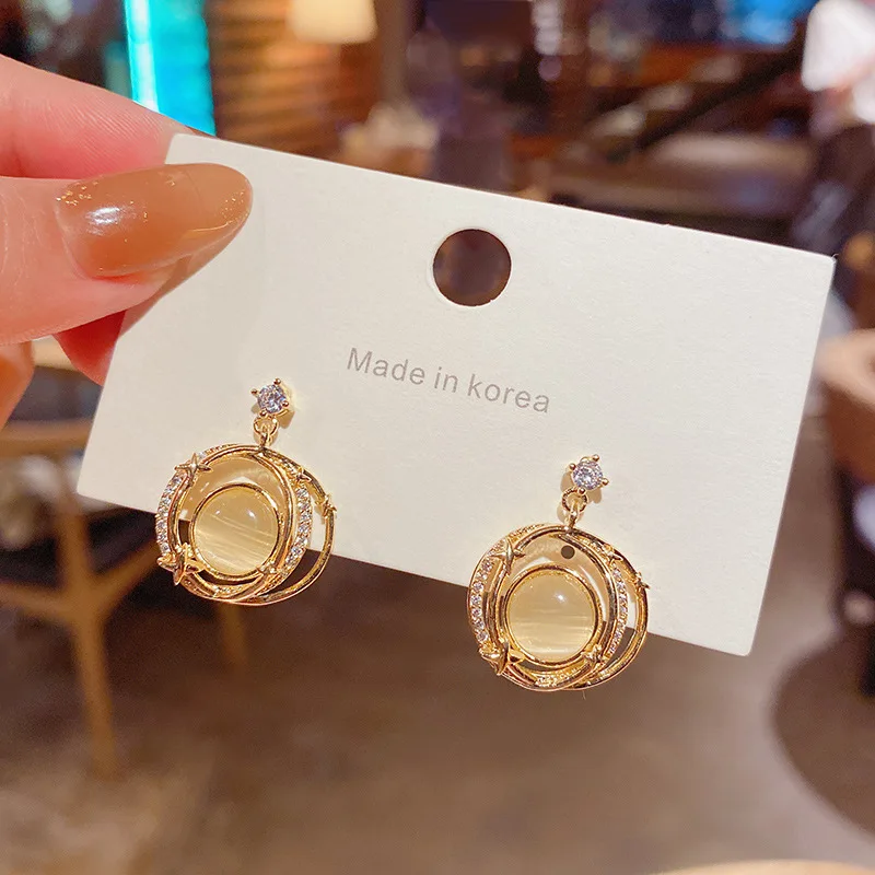 S925 Silvers Exquisite Star Earrings Female Fashion Woman Luxury Wholesale Metal Earring Jewellery
S925 Silvers Exquisite Star Earrings Female Fashion Woman Luxury Wholesale Metal Earring Jewellery