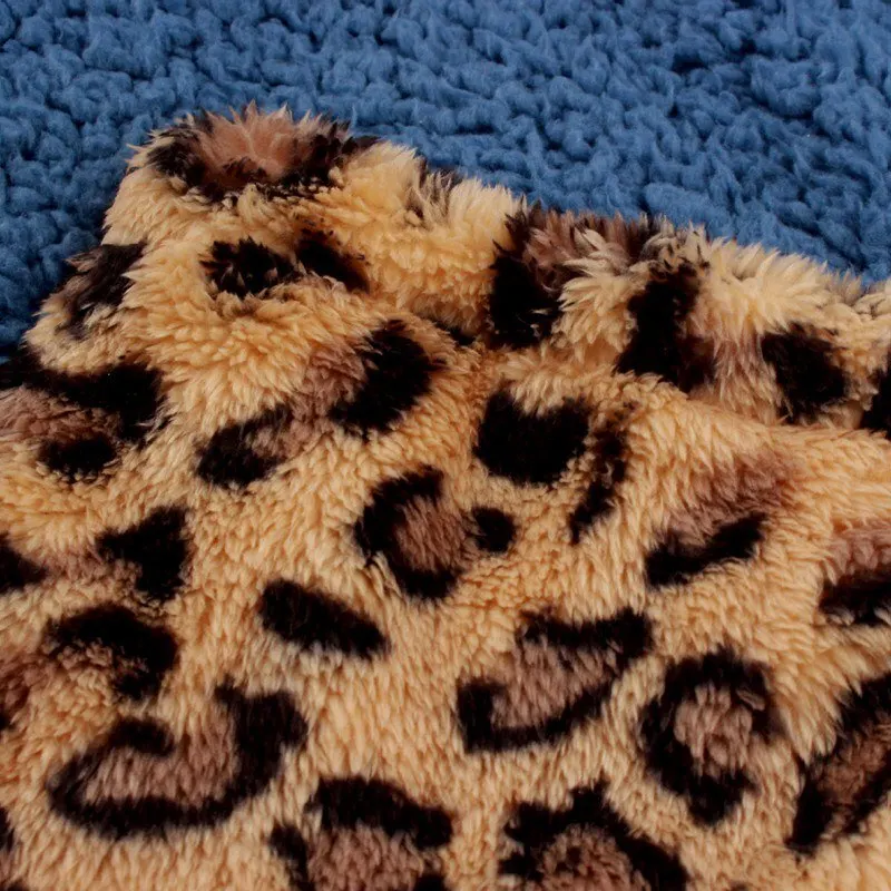Women Winter Coat Patchwork Long Sleeve Turn Down Collar Warm Fleece Jacket Outwear Streewear Leopard Tops Teddy Coat
Women Winter Coat Patchwork Long Sleeve Turn Down Collar Warm Fleece Jacket Outwear Streewear Leopard Tops Teddy Coat
