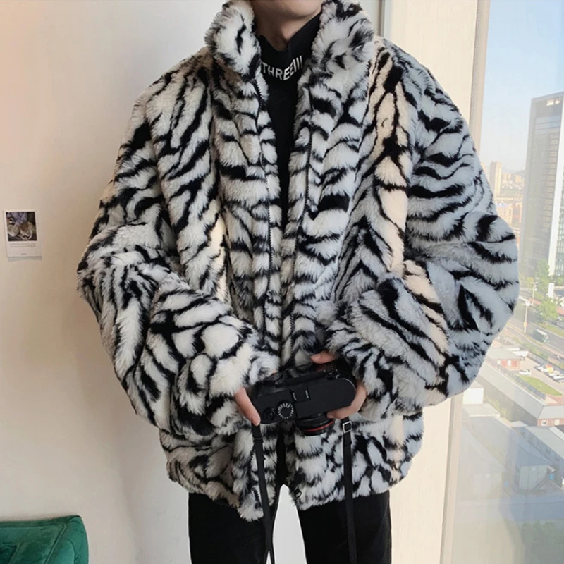 Men Faux Fur Coat Winter Thick Fluffy Long Sleeve Warm Jackets Leopard Print Outerwear Luxury Fur Jacket Elegant Mens Bontjas
Men Faux Fur Coat Winter Thick Fluffy Long Sleeve Warm Jackets Leopard Print Outerwear Luxury Fur Jacket Elegant Mens Bontjas