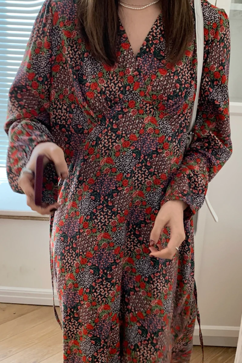 Wavsiyier Vintage print floral Korean Style A-Line Dresses Party Loose Elegant Spring Winter Woman Dress Women Long Sleeve 2021
Wavsiyier Vintage print floral Korean Style A-Line Dresses Party Loose Elegant Spring Winter Woman Dress Women Long Sleeve 2021