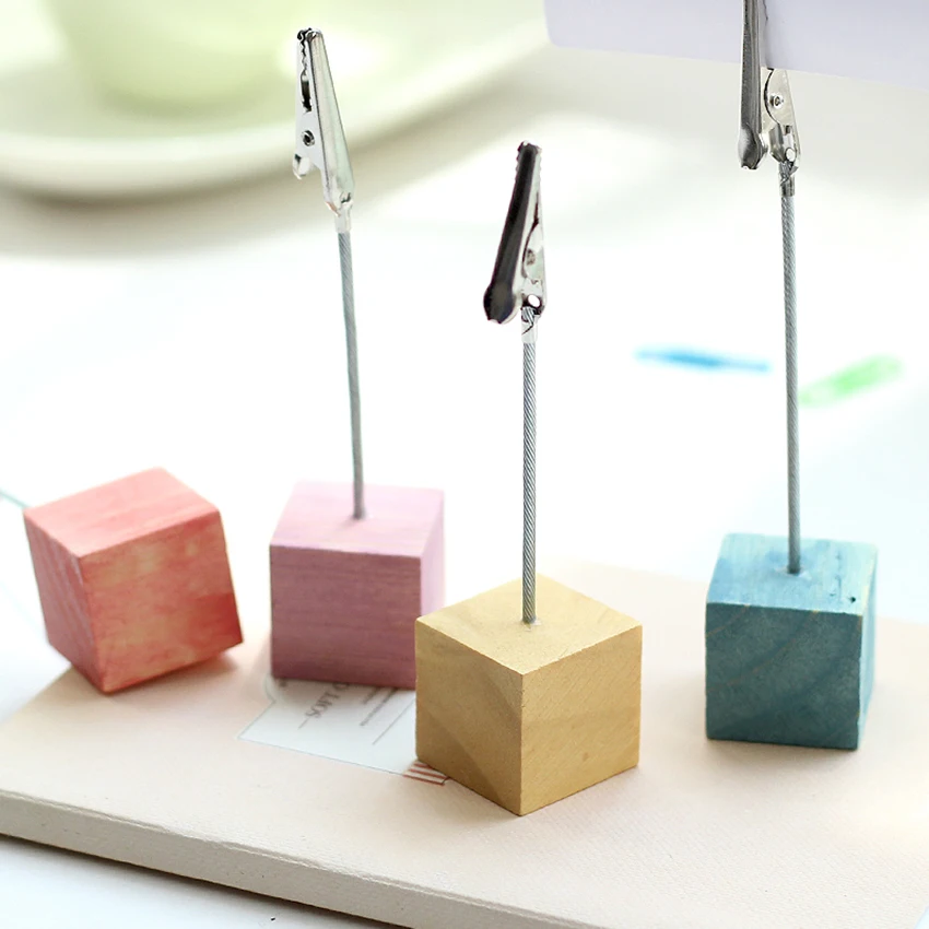 1PC Vintage Wooden Square Message Clip Table Leave Notes Clips Desktop Retro Ornaments Stand Photos Clip Office Supplies 
1PC Vintage Wooden Square Message Clip Table Leave Notes Clips Desktop Retro Ornaments Stand Photos Clip Office Supplies