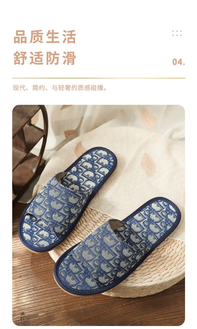 New summer fairy style indoor and outdoor wear colorful diamond anti slip wear-resistant flat bottom European station slippers 
New summer fairy style indoor and outdoor wear colorful diamond anti slip wear-resistant flat bottom European station slippers