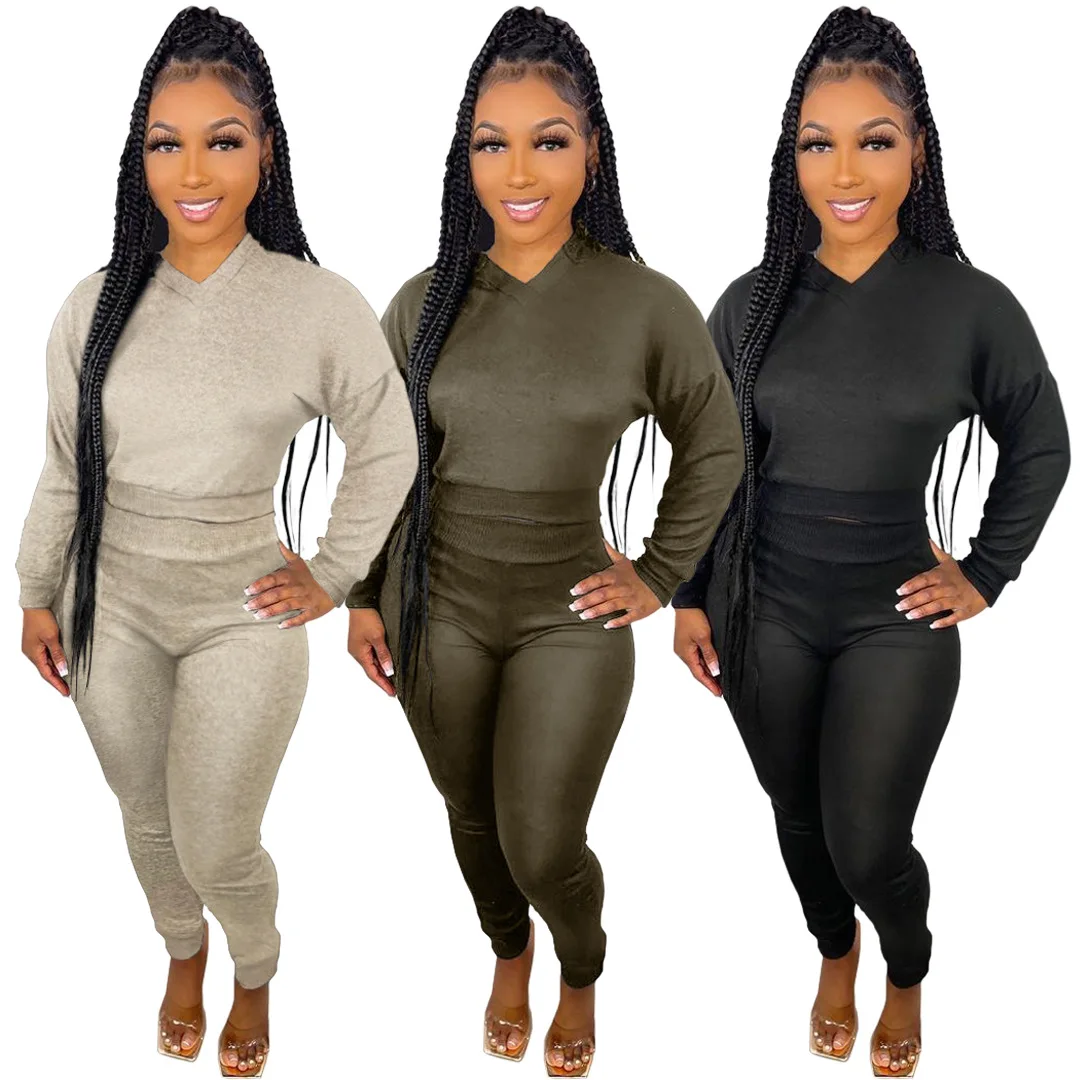 H1777 European and American autumn and winter women's clothing slim fit solid color high-quality cashmere hooded two-piece set s
H1777 European and American autumn and winter women's clothing slim fit solid color high-quality cashmere hooded two-piece set s