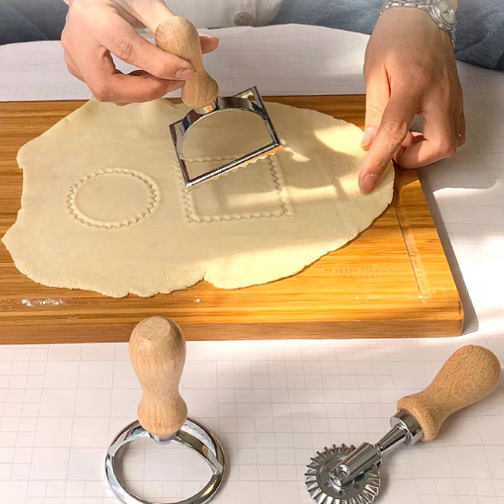 Biscuit Mold Cookie Dumpling Cutter Pastry Round Square Heart Shaped DIY Cake Fondant Baking Mould Kitchen Zinc Alloy + OAK Tool
Biscuit Mold Cookie Dumpling Cutter Pastry Round Square Heart Shaped DIY Cake Fondant Baking Mould Kitchen Zinc Alloy + OAK Tool