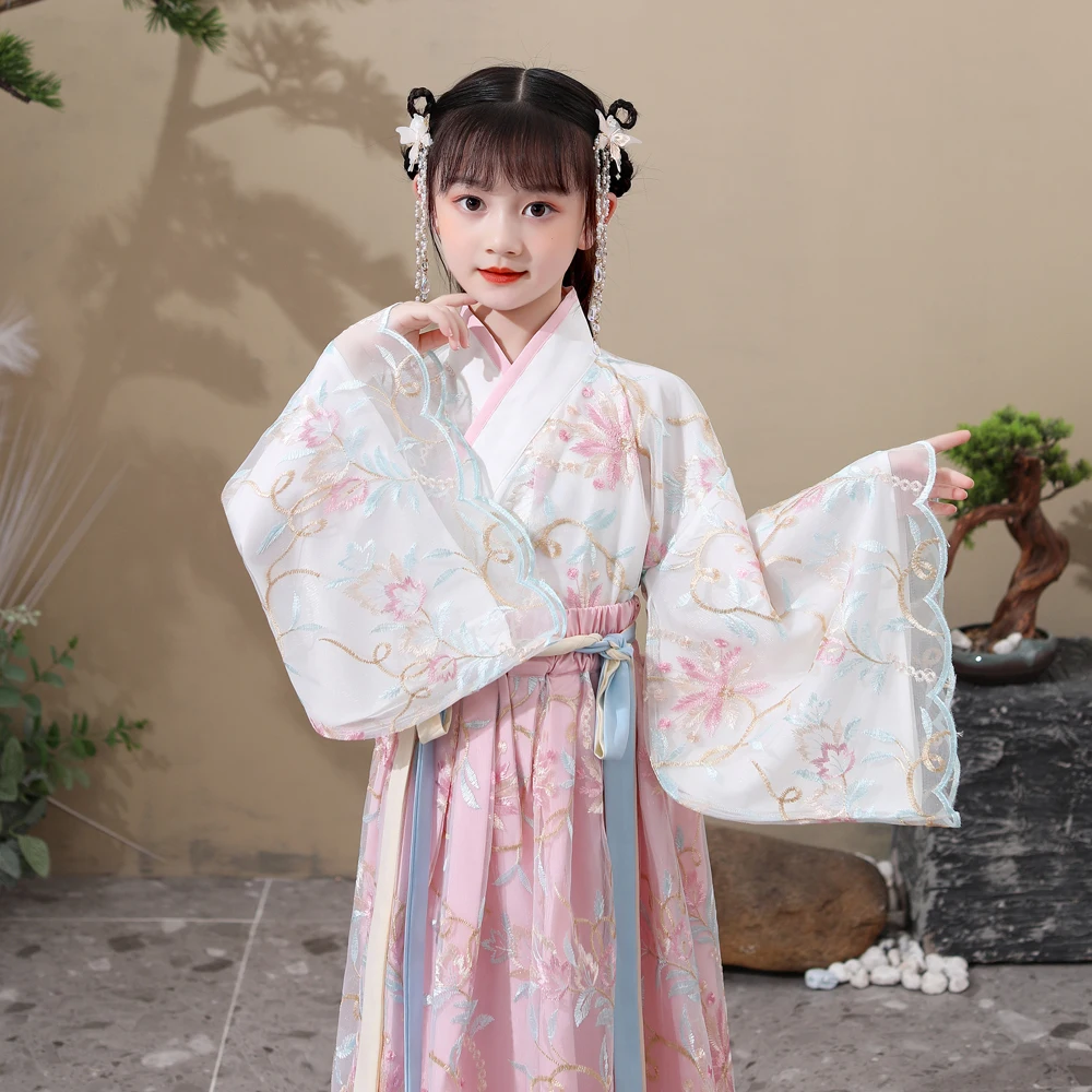 Oriental Suit Folk Dress Cross Collar Chinese Style Han Dynasty Princess Stage Performance Hanfu Dress Big Sleeve Costume
Oriental Suit Folk Dress Cross Collar Chinese Style Han Dynasty Princess Stage Performance Hanfu Dress Big Sleeve Costume