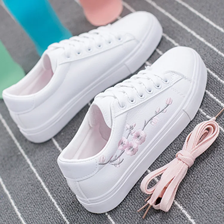 2020 Spring and Autumn New Embroidered White Shoes Female Students Korean-Style All-match Shoes Flat White Shoes Women
2020 Spring and Autumn New Embroidered White Shoes Female Students Korean-Style All-match Shoes Flat White Shoes Women