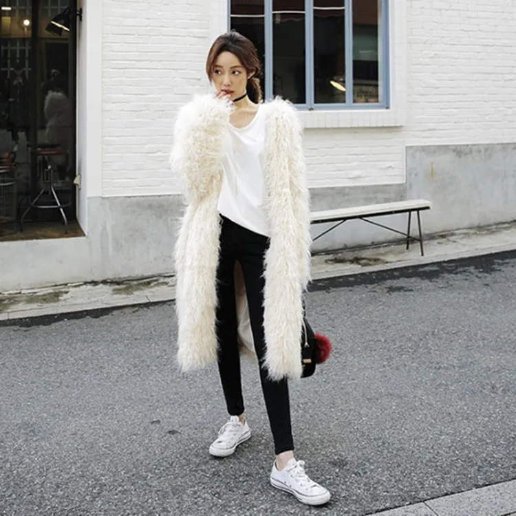 Faux Fur Clothes Long Fluffy Warm Clothes Fashionable Street Style V-Neck Clothes 2021 Winter Hot-selling Thick Outerwear New
Faux Fur Clothes Long Fluffy Warm Clothes Fashionable Street Style V-Neck Clothes 2021 Winter Hot-selling Thick Outerwear New