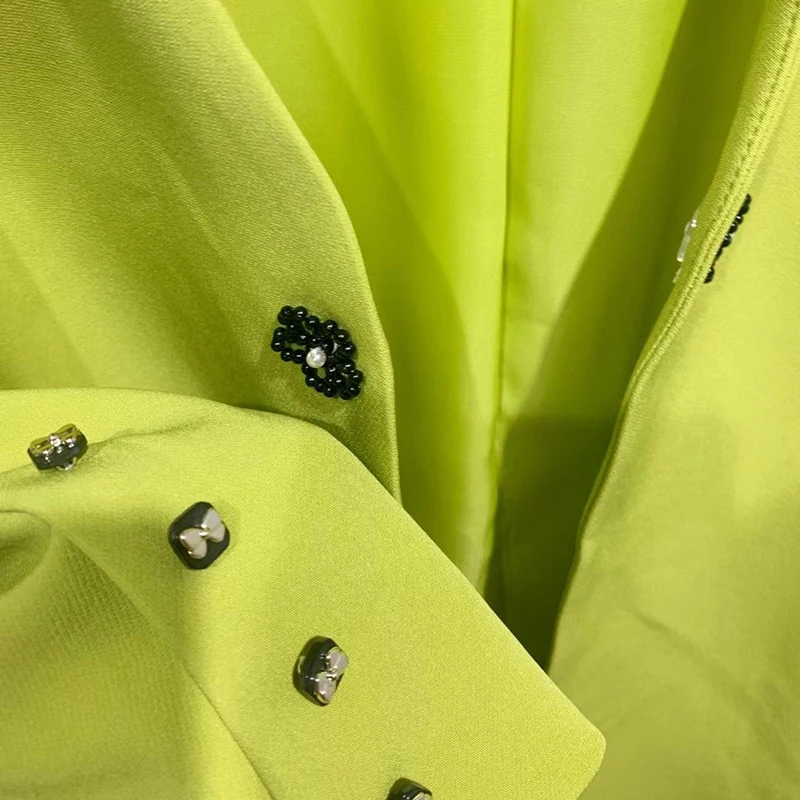 TWOTWINSTYLE Vintage Green Patchwork Bowknot Blazer For Women Lapel Long Sleeve Korean Straight Hit Color Blazers Female Fashion
TWOTWINSTYLE Vintage Green Patchwork Bowknot Blazer For Women Lapel Long Sleeve Korean Straight Hit Color Blazers Female Fashion