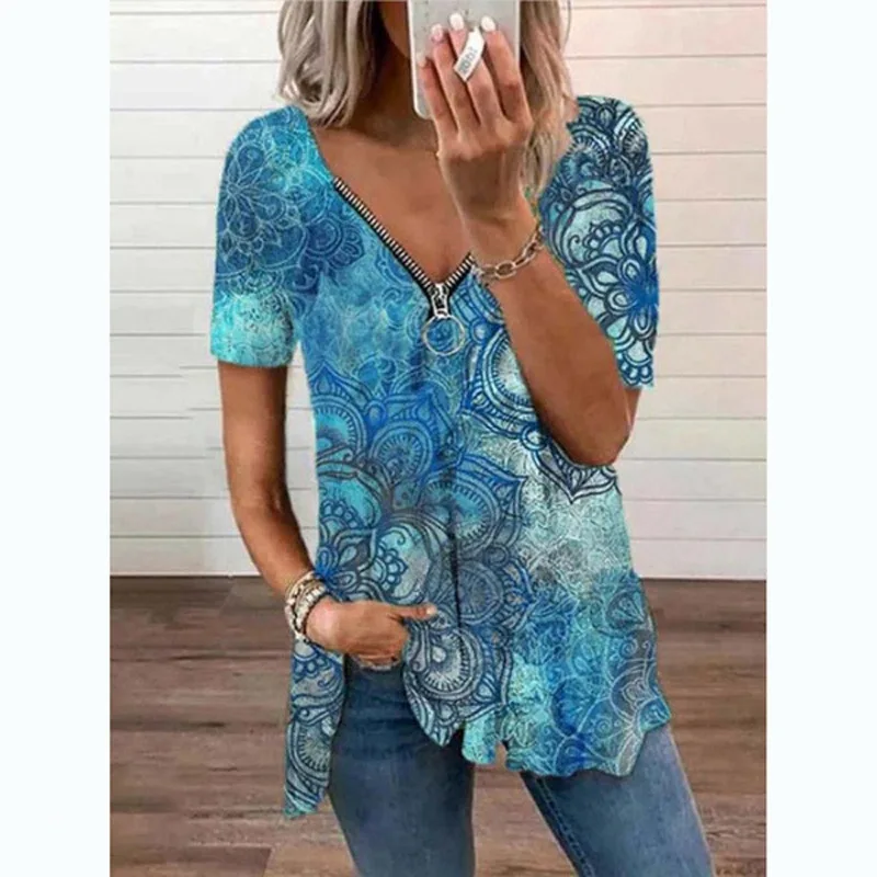 2021 Summer New Fashion Casual Tops Lady Loose V-neck Plus Size Clothes Female Zipper Digital Printing Short Sleeve T-shirt
2021 Summer New Fashion Casual Tops Lady Loose V-neck Plus Size Clothes Female Zipper Digital Printing Short Sleeve T-shirt