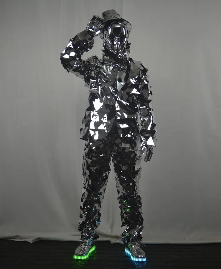 Creative stage performance props mechanical dance clothes Mirror man costume silver mirrors suit
Creative stage performance props mechanical dance clothes Mirror man costume silver mirrors suit