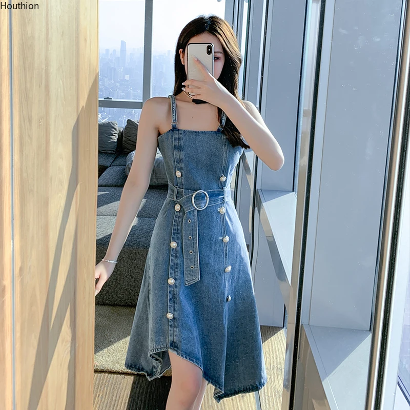 Women's Denim Dress Fashion Casual Dresses Sleeveless Irregular Splicing Summer New Korean Thin Large Size
Women's Denim Dress Fashion Casual Dresses Sleeveless Irregular Splicing Summer New Korean Thin Large Size