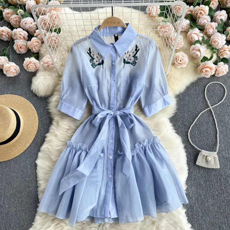Fashion Women's Lapel Puff Sleeves Fungus Slim Embroidered Thin Chiffon Shirt Mini Dress Summer 2021 French Sweet Vestidos 9913
Fashion Women's Lapel Puff Sleeves Fungus Slim Embroidered Thin Chiffon Shirt Mini Dress Summer 2021 French Sweet Vestidos 9913