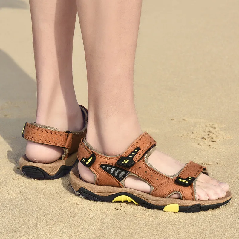 Luxury Sandals Men Gladiator Sandals Men Unisex Genuine Leather Summer Male Mens Big Outdoor For Walking Slip On Platform
Luxury Sandals Men Gladiator Sandals Men Unisex Genuine Leather Summer Male Mens Big Outdoor For Walking Slip On Platform