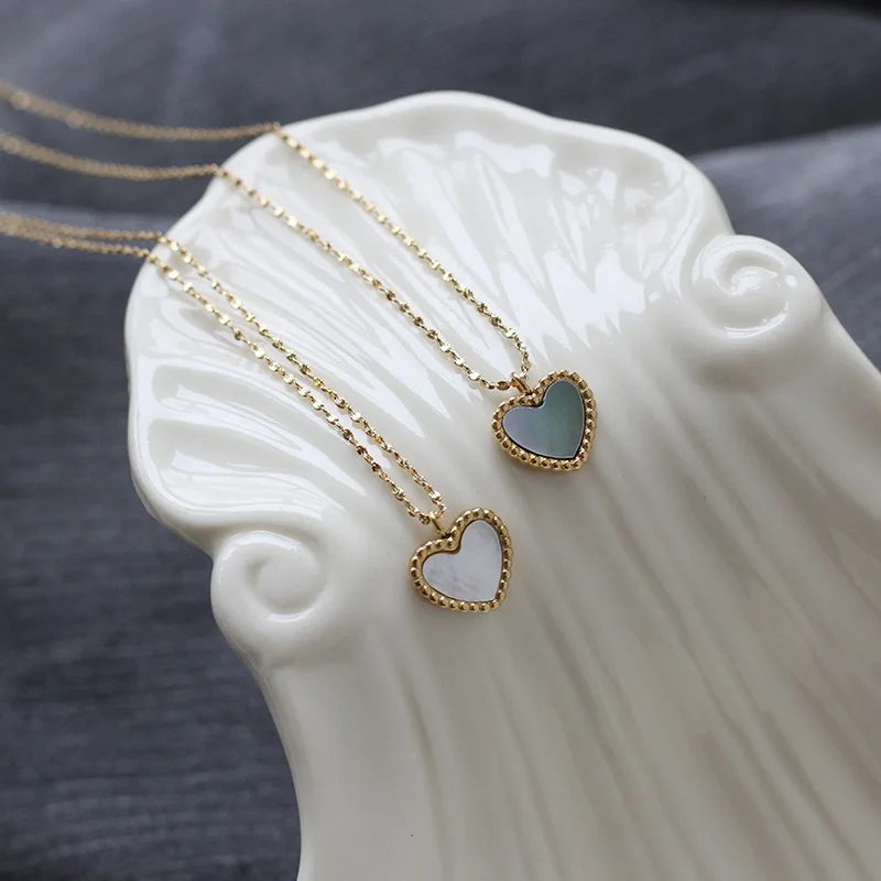 Gold Charm Choker Necklace For Women Party Heart Shell Jewelry Gift Fashion Pendant Necklaces Simple Cute Korea Light Luxury
Gold Charm Choker Necklace For Women Party Heart Shell Jewelry Gift Fashion Pendant Necklaces Simple Cute Korea Light Luxury