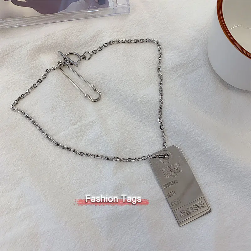 12 PCS/lot New Trendy Men's and Women's Pendant Hip-hop Wild Necklace Street Fashion Brand Simple Necklace
12 PCS/lot New Trendy Men's and Women's Pendant Hip-hop Wild Necklace Street Fashion Brand Simple Necklace