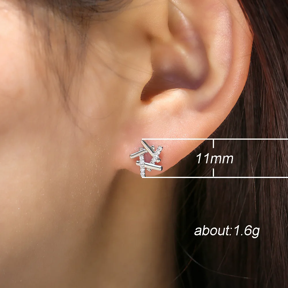 Korean Style Simple Creative Geometric Line Zircon Stud Earrings Ladies Fashion Accessories Delicate Girl Gift Earrings
Korean Style Simple Creative Geometric Line Zircon Stud Earrings Ladies Fashion Accessories Delicate Girl Gift Earrings