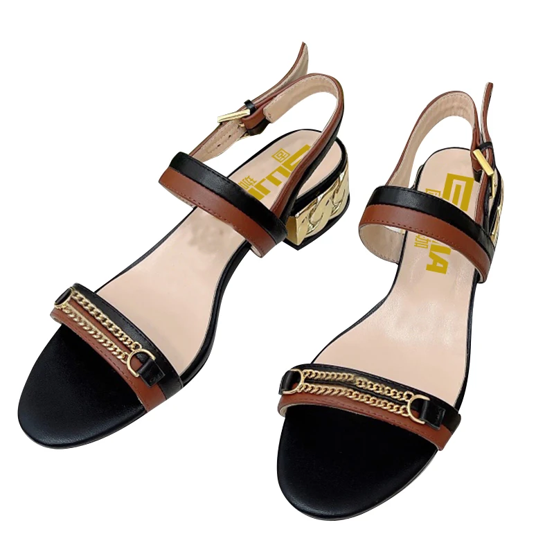 Italian gujia new 4cm middle heel round sandals, women's shoes, g-chain metal buckle soft leather upper, with box and dust bag
Italian gujia new 4cm middle heel round sandals, women's shoes, g-chain metal buckle soft leather upper, with box and dust bag