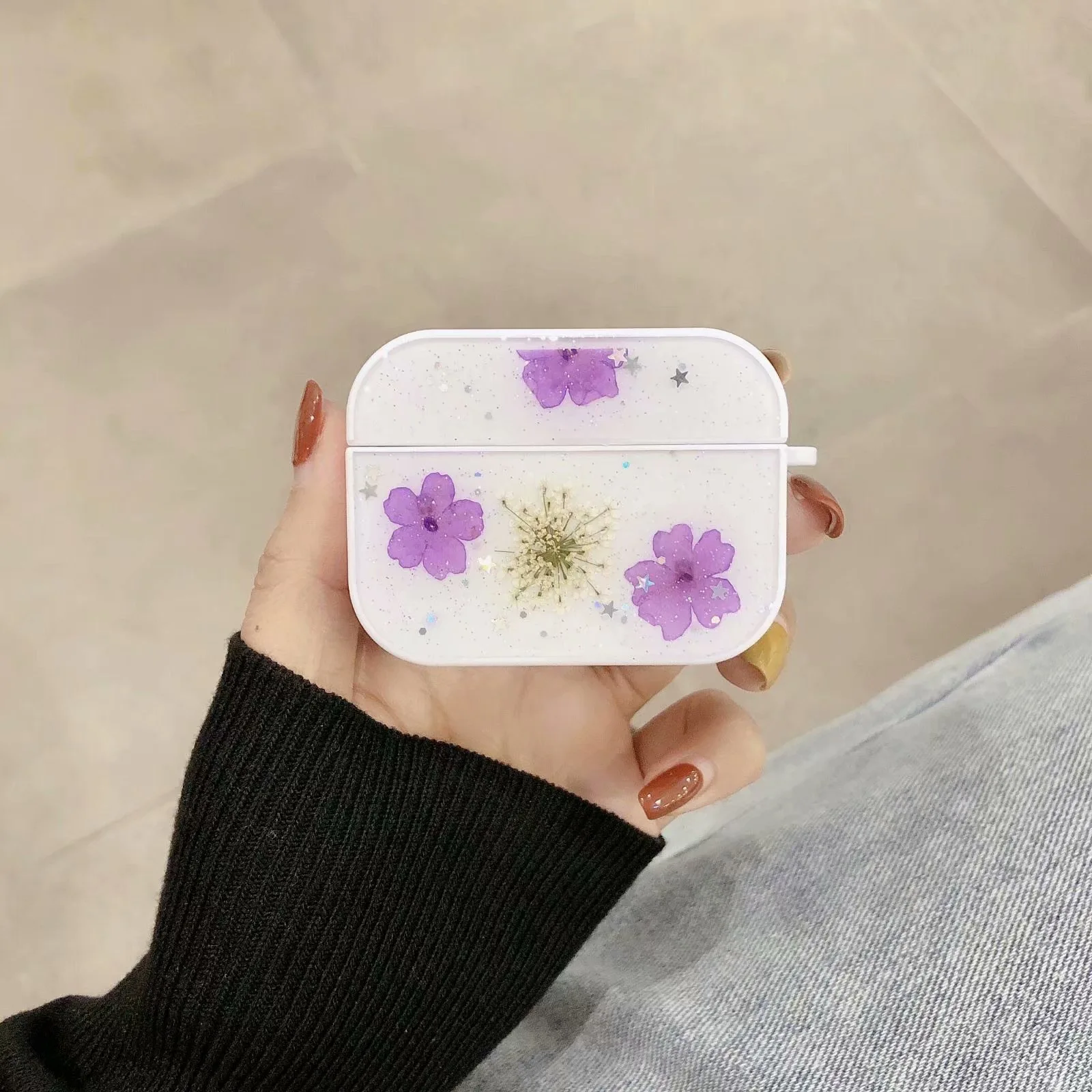 For airpods pro bluetooth headset protective cover Apple headset protective shell real flower dried flower epoxy glitter
For airpods pro bluetooth headset protective cover Apple headset protective shell real flower dried flower epoxy glitter