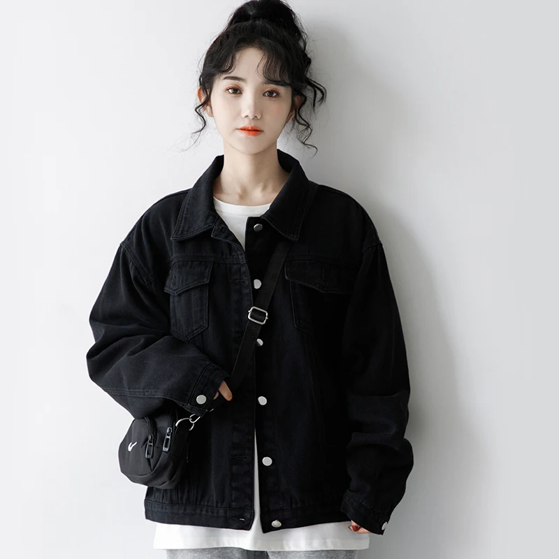 Женская джинсовая куртка черная Свободная в Корейском стиле Универсальная