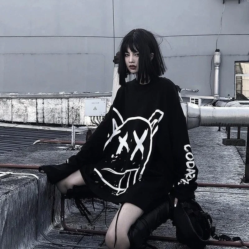 Gothic Harajuku Graffiti Tshirt 2021 Fashion Korean Style Long Sleeve Tshirt Hip Hop Punk Streetwear Girls Mall Goth Tops
Gothic Harajuku Graffiti Tshirt 2021 Fashion Korean Style Long Sleeve Tshirt Hip Hop Punk Streetwear Girls Mall Goth Tops
