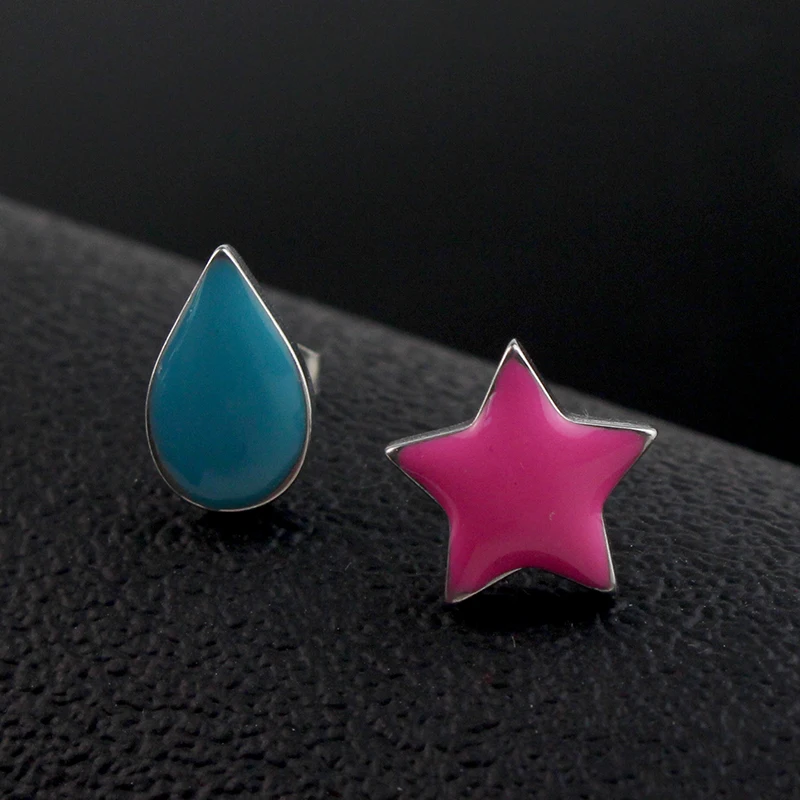 New Anime HUNTER X HUNTER Hisoka Cosplay Earrings Stars Teardrop Earring Stud for Women Men Ear Clip Stainless Steel Accessories
New Anime HUNTER X HUNTER Hisoka Cosplay Earrings Stars Teardrop Earring Stud for Women Men Ear Clip Stainless Steel Accessories