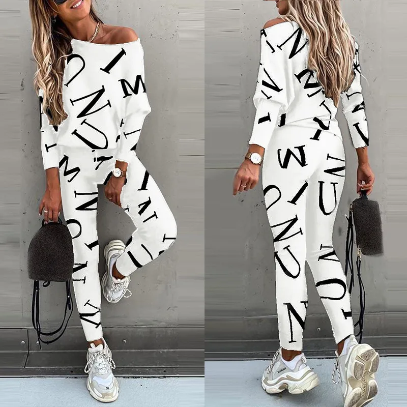 2021European and American women's wear letter printing long sleeved trousers and leisure suit
2021European and American women's wear letter printing long sleeved trousers and leisure suit
