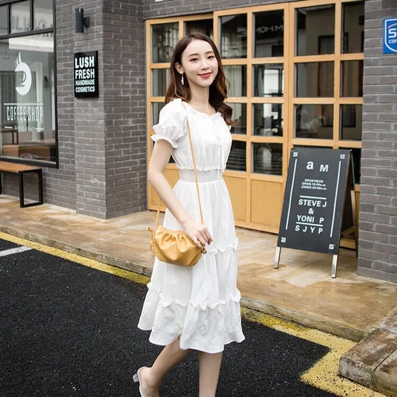 Korean Style Sweet Square Collar Ruffle Dresses For Women 2021 Summer High Waist Folds Lace Up Midi Dress New Slim Loose Dresses
Korean Style Sweet Square Collar Ruffle Dresses For Women 2021 Summer High Waist Folds Lace Up Midi Dress New Slim Loose Dresses