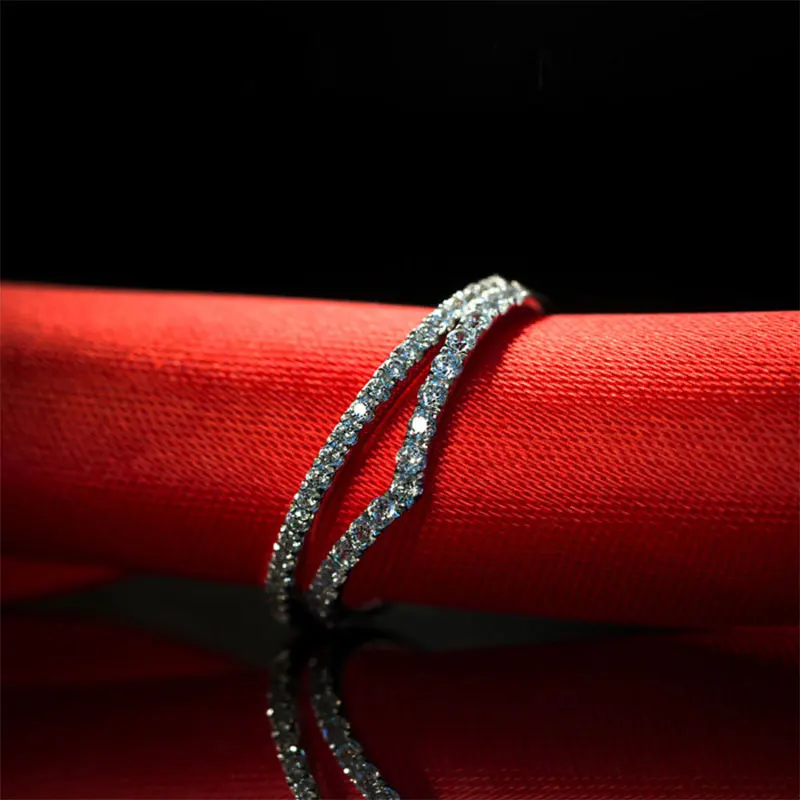 Sterling silver ring s925 gold plated 14K v-shaped zircon fine Simple fashion jewelry rings gifts for women Wedding Party France
Sterling silver ring s925 gold plated 14K v-shaped zircon fine Simple fashion jewelry rings gifts for women Wedding Party France