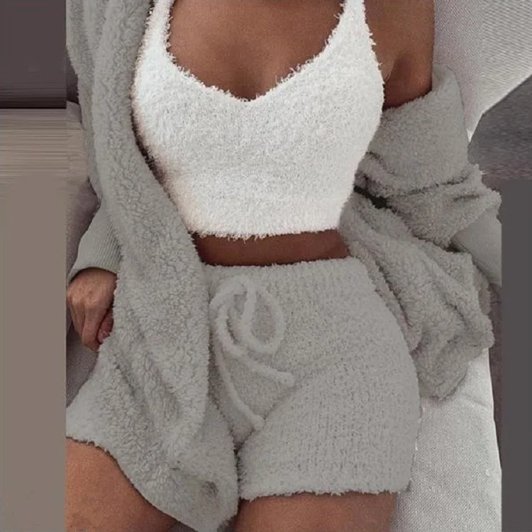 2021 Women's Winter Plush Homewear Casual 3-piece Pajamas Long Sleeve Bare Vest Shorts Set
2021 Women's Winter Plush Homewear Casual 3-piece Pajamas Long Sleeve Bare Vest Shorts Set