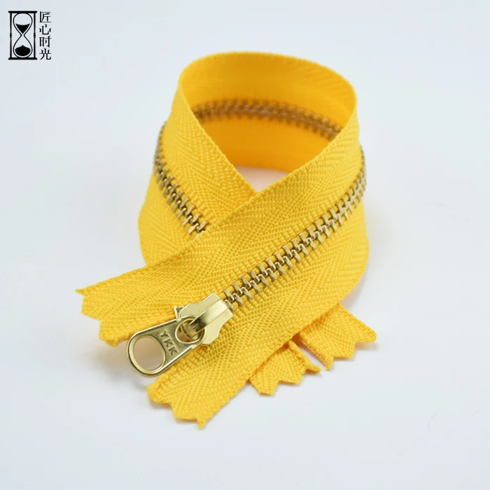 Genuine YKK Zipper with Pure Copper Teeth Metal Hardware Case and Bag Accessories 
Genuine YKK Zipper with Pure Copper Teeth Metal Hardware Case and Bag Accessories