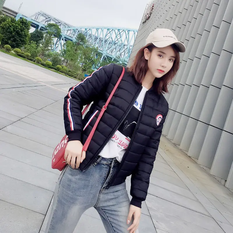 Small cotton padded clothes women's short winter 2020 new Korean version thin cotton padded clothes winter light cotton padded
Small cotton padded clothes women's short winter 2020 new Korean version thin cotton padded clothes winter light cotton padded