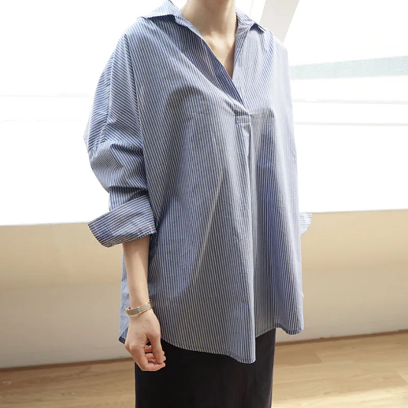 New Stripe Long Sleeve Shirt Women's Korean Loose Long V-neck Back Button Down Pullover Shirt Plus Size Women Shirts 
New Stripe Long Sleeve Shirt Women's Korean Loose Long V-neck Back Button Down Pullover Shirt Plus Size Women Shirts