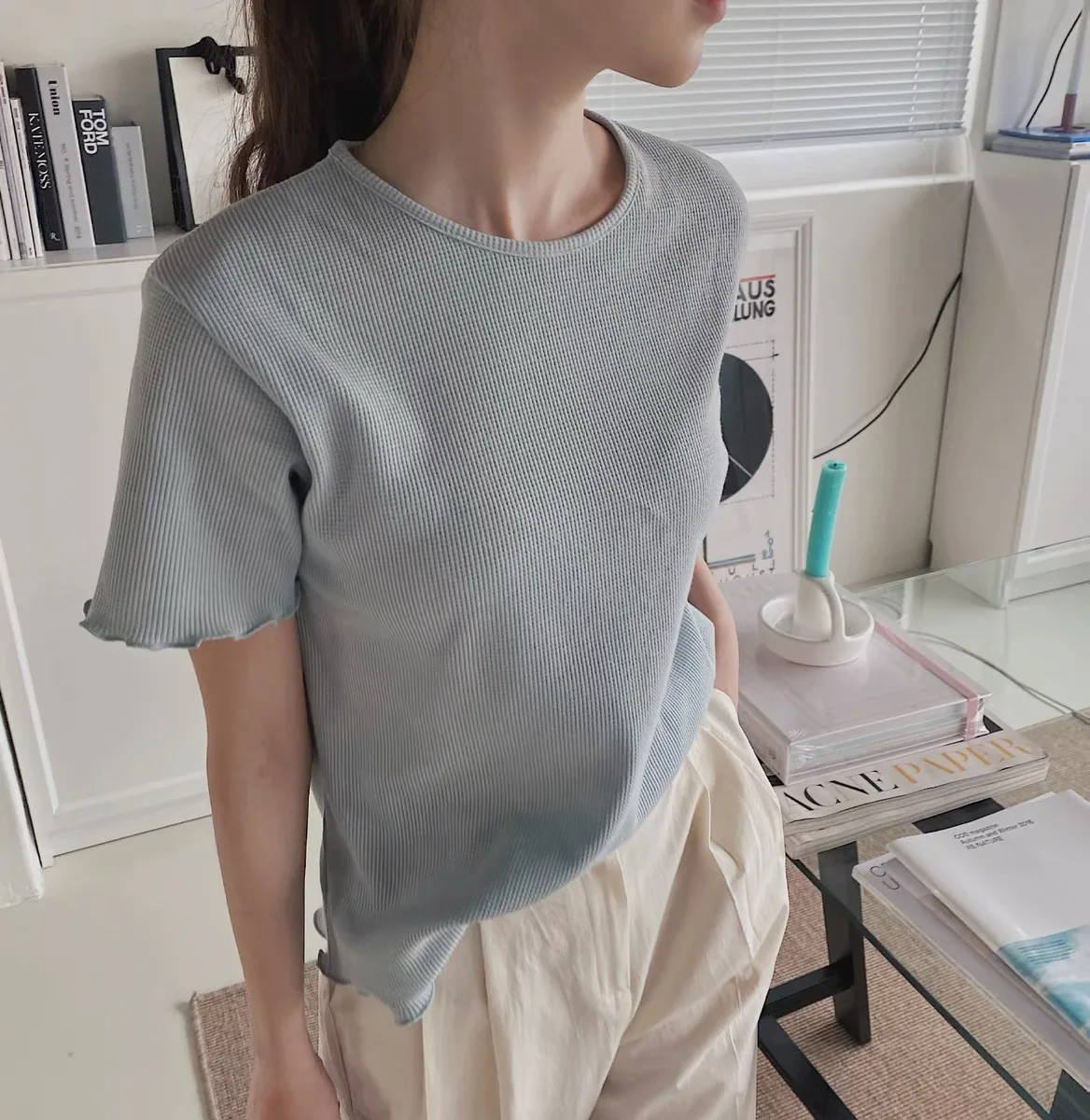 Korean Chic French Minority Spring and Summer Simplicity Waffle Loose Slimming and All-Matching Top Basic Style Short Sleeve
Korean Chic French Minority Spring and Summer Simplicity Waffle Loose Slimming and All-Matching Top Basic Style Short Sleeve