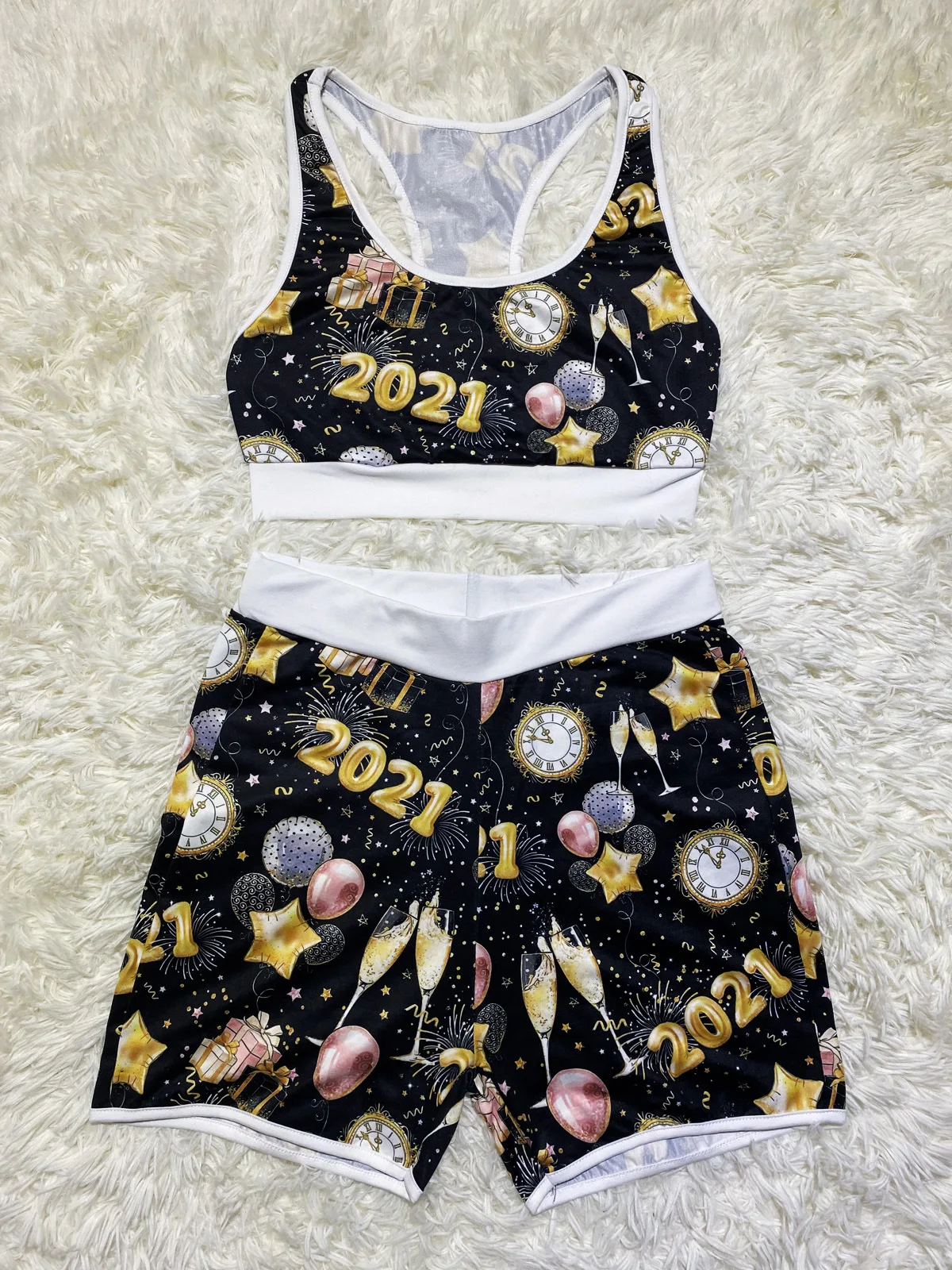 2021 New Type Summer Sweatsuit Women's Set Tank Tops & Shorts Suit Sporty Tracksuit Two Piece Set
2021 New Type Summer Sweatsuit Women's Set Tank Tops & Shorts Suit Sporty Tracksuit Two Piece Set