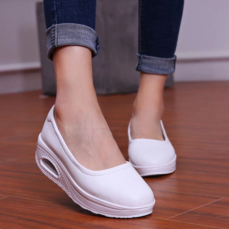 Women Flats Shoes Woman Loafers Sweet Shallow Comfortable Moccasins Slip-ons Platform Ballet Sneakers Ladies Mujer Pisos 
Women Flats Shoes Woman Loafers Sweet Shallow Comfortable Moccasins Slip-ons Platform Ballet Sneakers Ladies Mujer Pisos