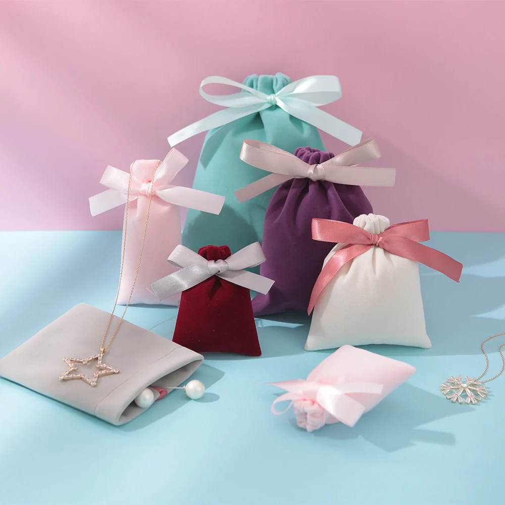 Модные высококачественные бархатные пакеты для хранения бисера/чая/конфет/ювелирных изделий из органзы на шнурке для свадебного рождестве...
Модные высококачественные бархатные пакеты для хранения бисера/чая/конфет/ювелирных изделий из органзы на шнурке для свадебного рождестве...