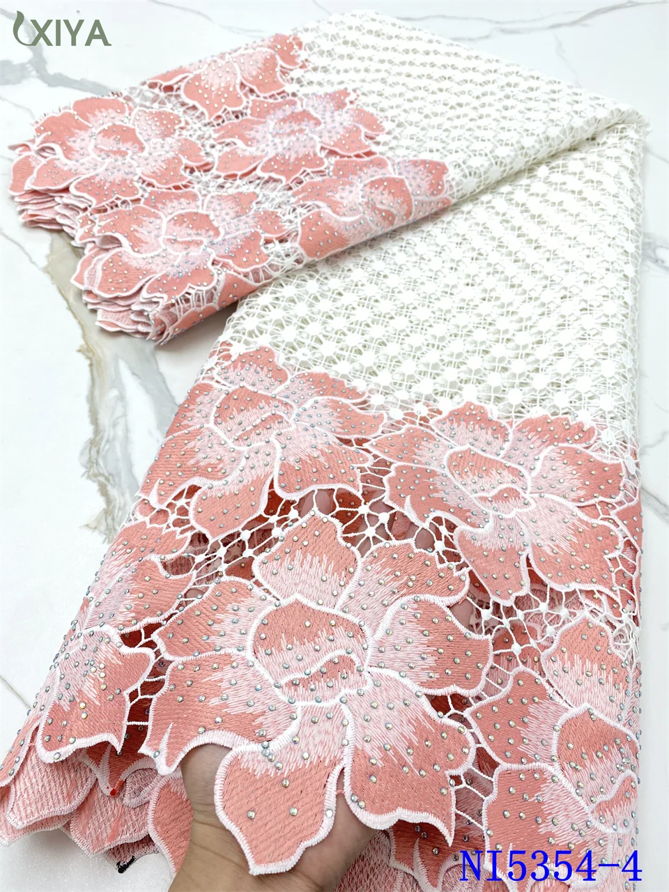 High Quality African Lace Fabric with Stones Embroidery Water Soluble Lace Guipure Cord Laces for Wedding Party Sewing NI5354
High Quality African Lace Fabric with Stones Embroidery Water Soluble Lace Guipure Cord Laces for Wedding Party Sewing NI5354