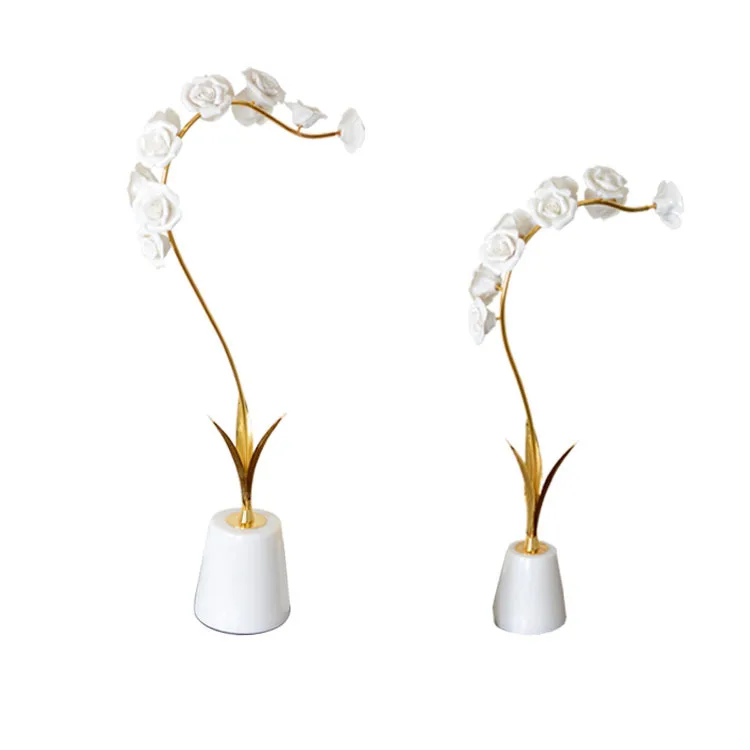 Ceramic Crafts Simulation Metal False Flower Decoration Hotel Home Porch Model Room Marble Vase Wedding Decoration Flower
Ceramic Crafts Simulation Metal False Flower Decoration Hotel Home Porch Model Room Marble Vase Wedding Decoration Flower