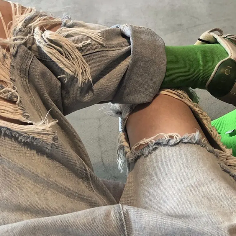 Hole jeans female student wide leg high waist slim summer street personality beggar pants loose straight tube daddy pants
Hole jeans female student wide leg high waist slim summer street personality beggar pants loose straight tube daddy pants