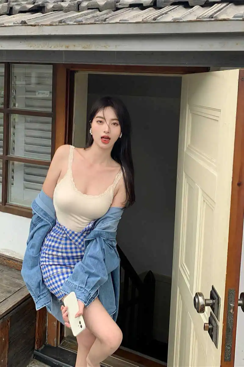 Two Piece Crop Sexy Skirts 2021 Top And Skirt Set Women Blue Gothic Elegant Cute Student outfit Fashion Office Suit clothes
Two Piece Crop Sexy Skirts 2021 Top And Skirt Set Women Blue Gothic Elegant Cute Student outfit Fashion Office Suit clothes