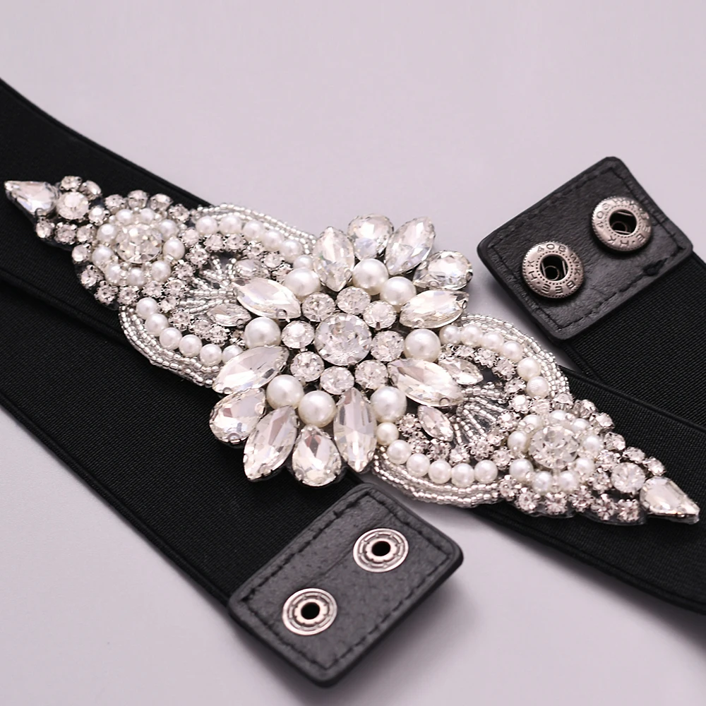 TRiXY S05B new fashion wholesale wedding sash for bridal dresses elower diamond belts for women Stretch bride belt
TRiXY S05B new fashion wholesale wedding sash for bridal dresses elower diamond belts for women Stretch bride belt