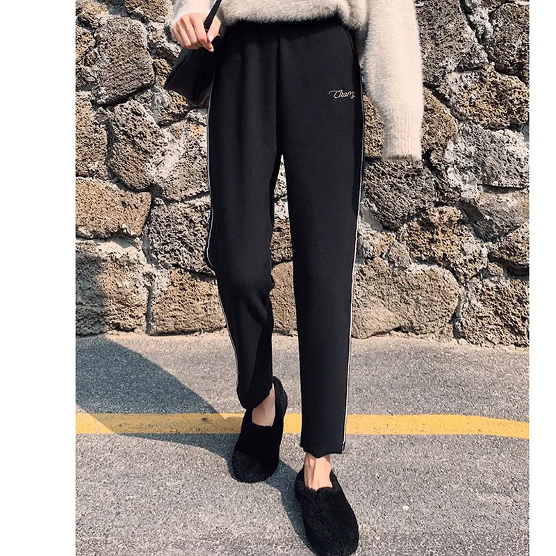 Woolen Women Winter Pants Thick Warm Vintage Autumn Thicken Feleece Trousers Harem Pants For Women Velvet Pants Capris
Woolen Women Winter Pants Thick Warm Vintage Autumn Thicken Feleece Trousers Harem Pants For Women Velvet Pants Capris