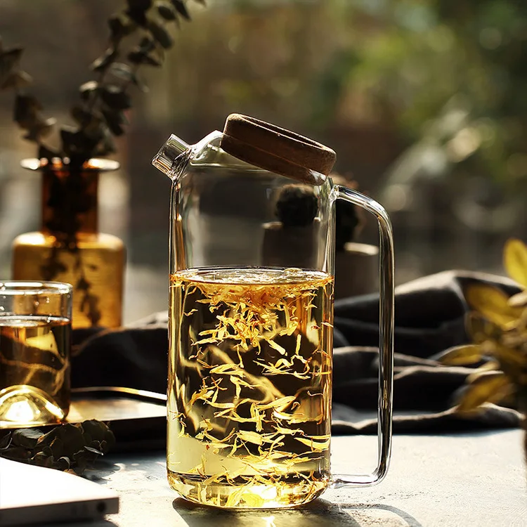 Heat-Resistant Glass Cork Cover Transparent Glass Cold Kettle Mass Juice Jug Home Banquet Restaurant Features water kettle
Heat-Resistant Glass Cork Cover Transparent Glass Cold Kettle Mass Juice Jug Home Banquet Restaurant Features water kettle