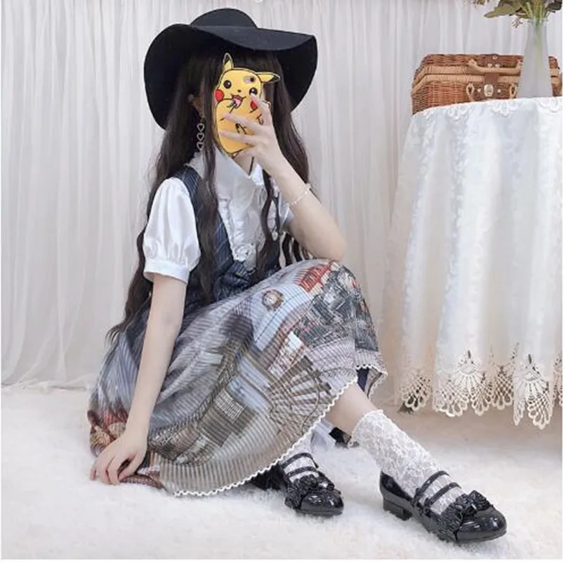 Original sweet lolita shoes japanese lace ruffle double row bowknot kawaii shoes round head thick heel cosplay women shoes loli
Original sweet lolita shoes japanese lace ruffle double row bowknot kawaii shoes round head thick heel cosplay women shoes loli