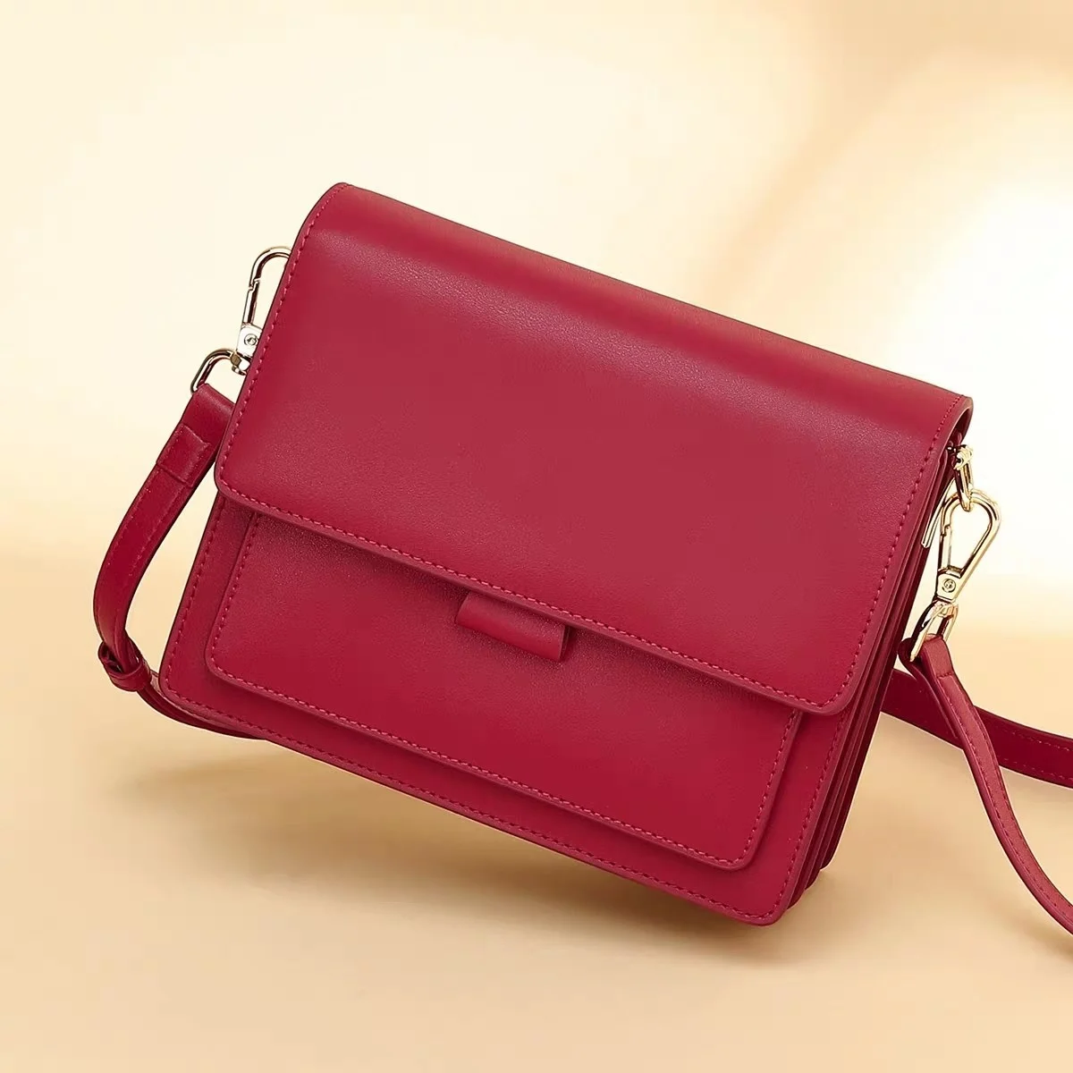 Straight bag women's fashion leather women's bag commuter versatile messenger bag large capacity 2021 single shoulder bag organ
Straight bag women's fashion leather women's bag commuter versatile messenger bag large capacity 2021 single shoulder bag organ